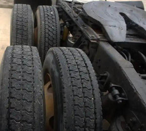 2002 DANA-SPICER DSP40 Rear Axle Assembly