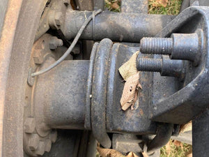 2002 INTERNATIONAL 9100I Rear Axle Assembly